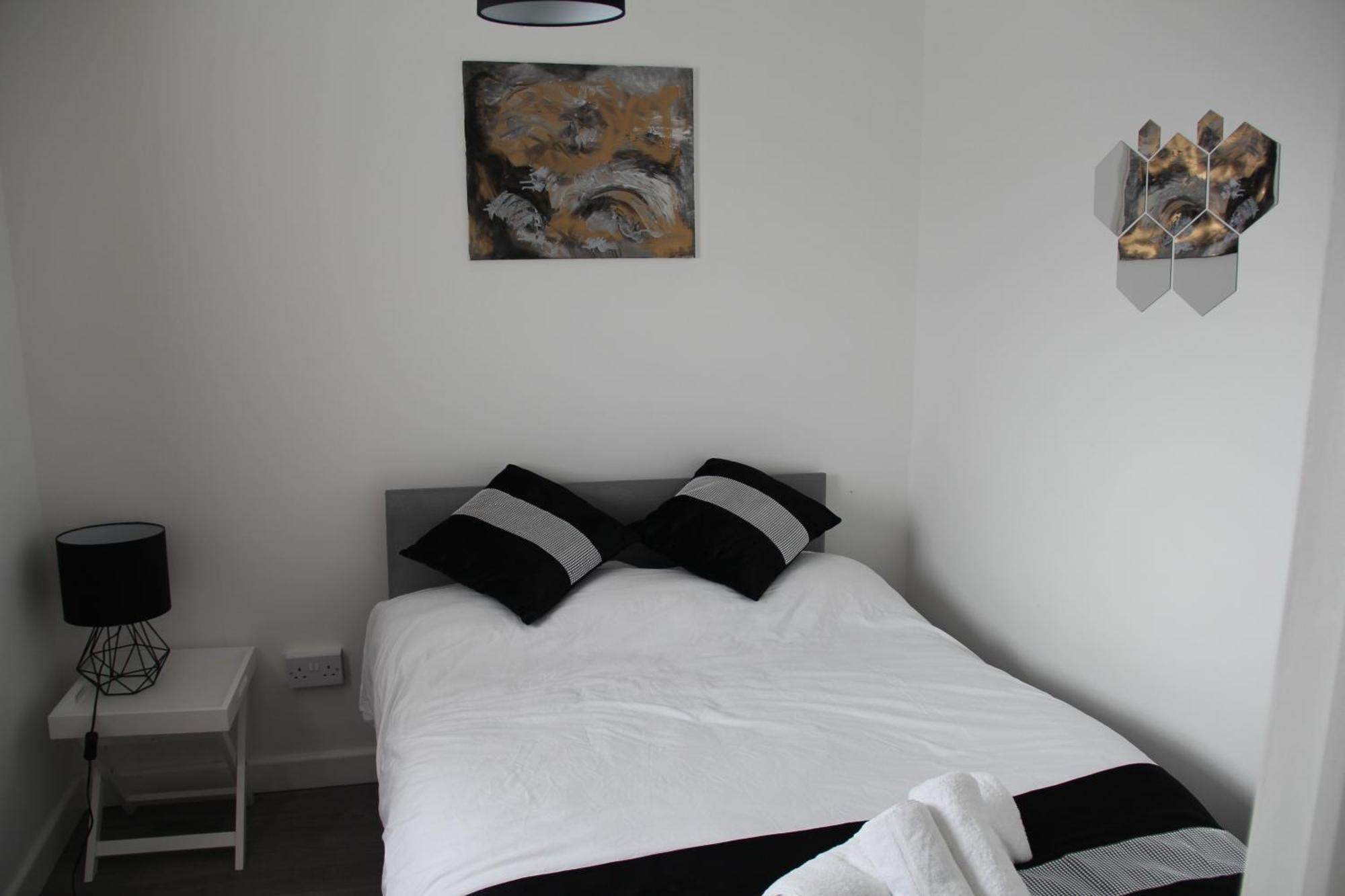 فيلا Coolfin House-Close To Excel, Contractors, Relocators, Paid Parking لندن المظهر الخارجي الصورة